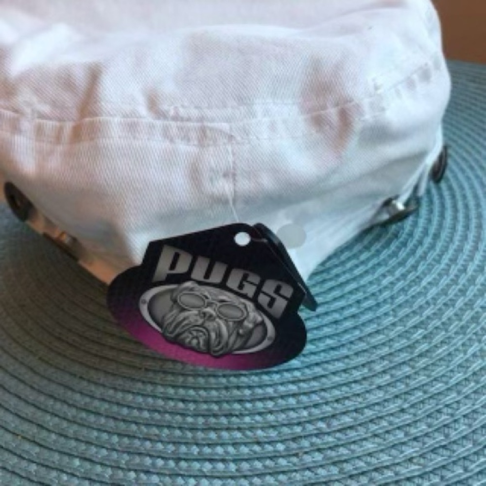 BLINGY BILLED HAT. Distressed White denim with bling & button accents. - Picture 4 of 7